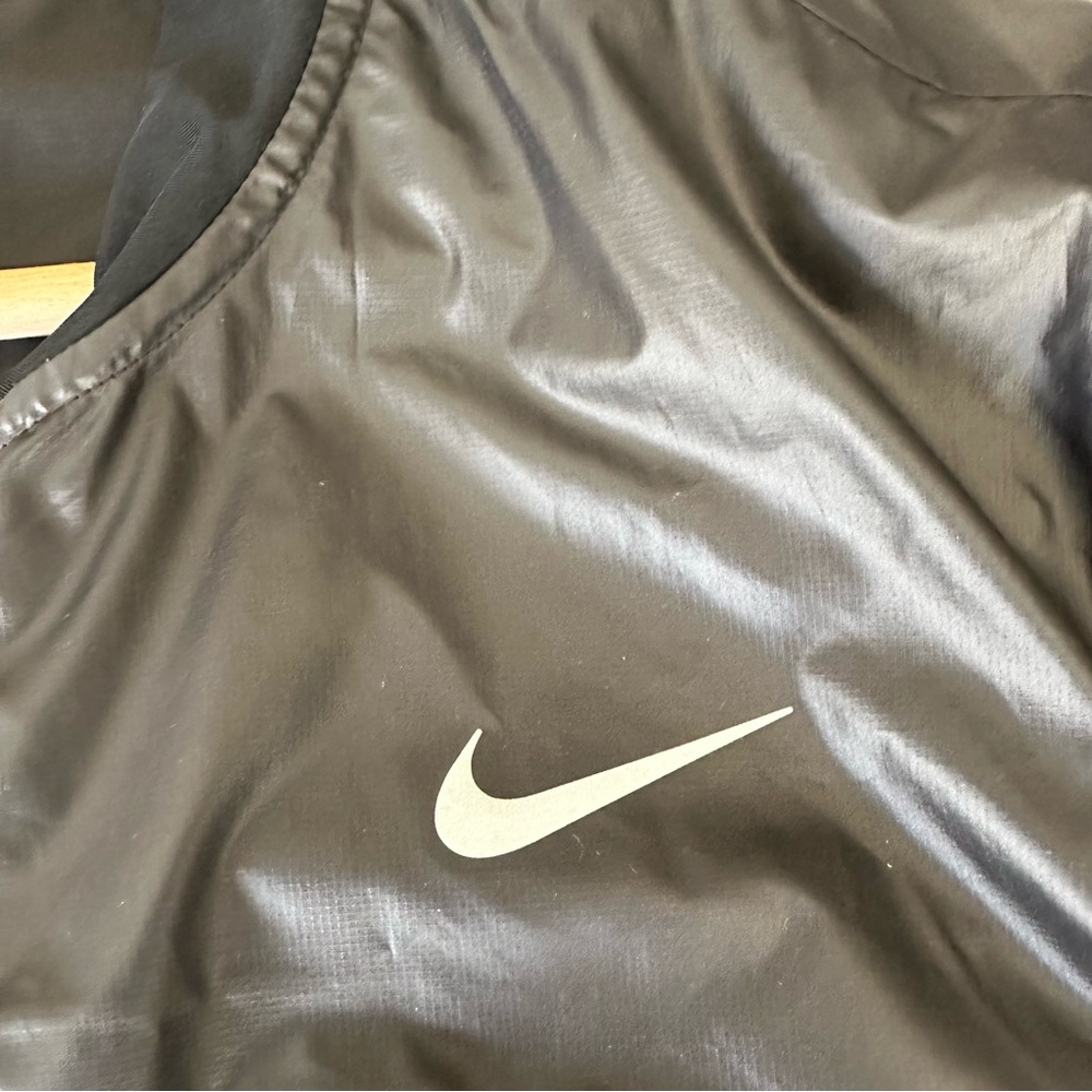 Nike Women’s Ripstop Jacket - Picture 3 of 4
